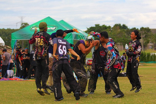 件下如何通 件下如何通